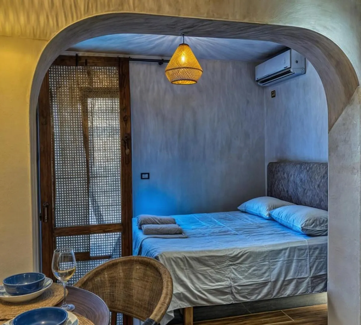 Sarantorini Apartments Sarande