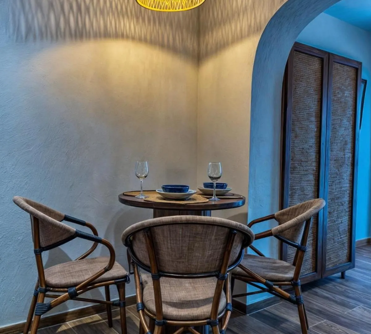 Sarantorini Apartments Sarande